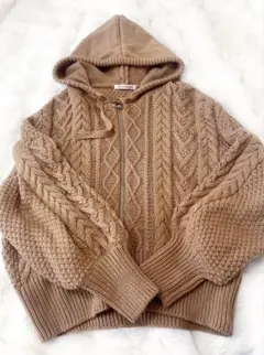 KATE SPADE ケーブルニットフード付きセーター