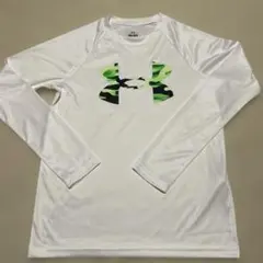 アンダーアーマー 長袖Tシャツ　YLG 145〜155
