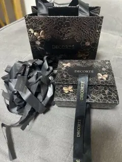 デコルテ　ギフトボックス　ショッパー　セット