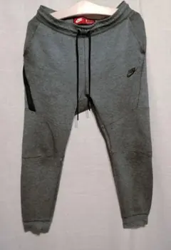 ナイキ　NIKE　ジョガーパンツ　スウェットパンツ　テックフリースパンツ　グレー