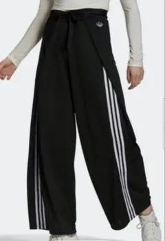 adidas ワイドパンツ ブラック トレフォイル
