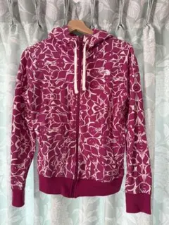 Item thumbnail for item 2bbbde6b-fcc8-45ad-8ff9-8018b7053de9