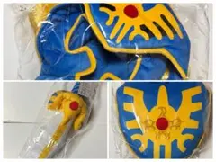 ドラゴンクエスト ぬいぐるみ ロトの剣、盾、兜 3点セット - メルカリ