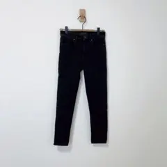 ユニクロ　ウルトラストレッチジーンズ　黒　Sサイズ相当