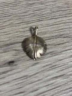 Wing Hands ウィングハンズ k10 10金 ゴールド WING HANDS ウィングハンズ K10 フェザー ペンダント ネックレス