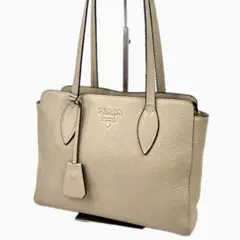 【美品】PRADA プラダ 1BH079ショルダーバッグ ヴィッテロフェニックス 美品】PRADA プラダ 1BH079ショルダーバッグ ヴィッテロフェニックス