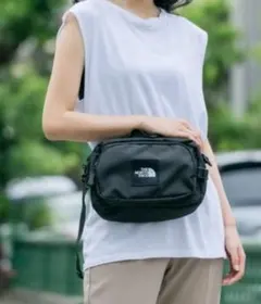 THE NORTH FACEスクエアメッセンジャーバッグ　男女兼用