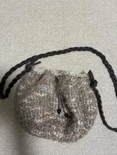 ハンドメイド　ニット巾着ポシェット ベージュ系