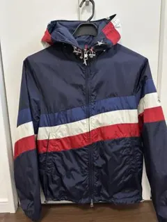 美品モンクレールナイロンジャケット