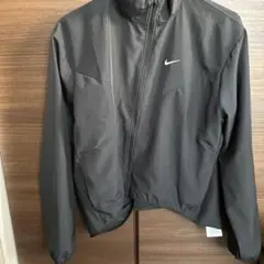 NIKE ランニングジャケット レディース