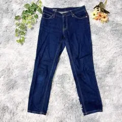 Item thumbnail for item 9b2d5c33-fa75-41b7-ad8c-02690333586a