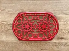 LE CREUSET レッド 鍋敷き 楕円形 オーバルトリベット 赤のサムネイル