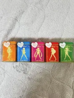 2026年最新】セーラームーン 缶 usjの人気アイテム - メルカリ