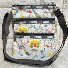 LeSportsac レスポートサックマルチポケットショルダーバッグ