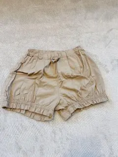 ベージュ フリル付きショートパンツ 90サイズ