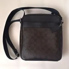 COACH ダークブラウン ショルダーバッグ