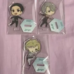 ユーリon ICE アクリルフィギュア 3点セット