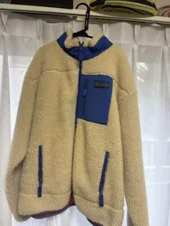 フリースジャケット クリーム色 青アクセント