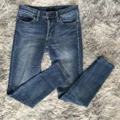 ユニクロ　ウルトラストレッチジーンズ　スキニーデニム