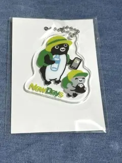 NewDays KIOSK スイカペンギン　アクリルキーホルダー