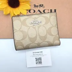 COACH 折り財布 新品 ホワイト ミニ財布 シグネチャー 新作のサムネイル