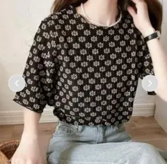 ミウィビレット❤︎ジャガード黒トップス⭐︎超美品！のサムネイル