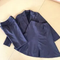 ホワイトジョーラ　スーツ 3点セット　グレー