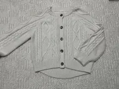 GU アイボリー ケーブルニットカーディガン