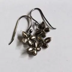 シルバー黒蝶貝　蝶々デザインピアス