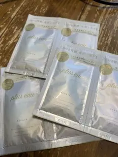 plus eau リペア シャンプー トリートメント サンプルのサムネイル