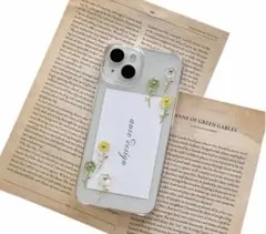 iPhone17クリアケース フラワー花柄