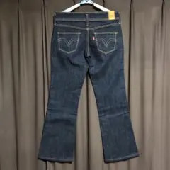 Item thumbnail for item 052e38c8-0fc3-420f-bc94-fbe5f9a6d8f1