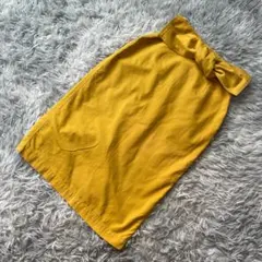 タイトスカート マスタード