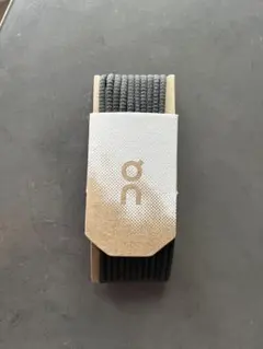 On シューレース ダークグレー