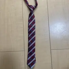 コムサイズム　ストライプ柄エンブレムネクタイ