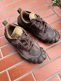 オニツカタイガー　ブラウン デンティグレエルエス