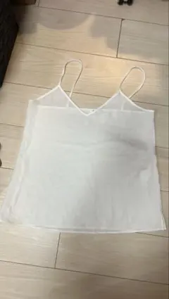 ホワイト Vネック キャミソール