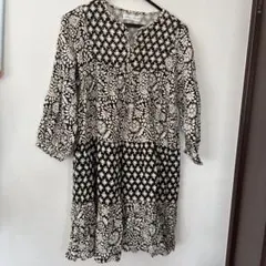 美品ZARA花柄 七分袖 ワンピース 140cm