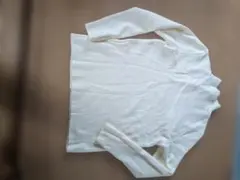 アイボリー ハイネックセーター