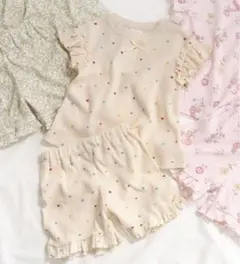 新品ま未使用　F.O.KIDS ワッフル　ハートパジャマ　120