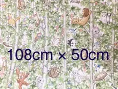 22fabric ユキエモン　108cm ×50cm メリーパーク　オフホワ