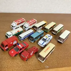 まとめ トミカ WELLY 14台 働く車 バス 郵便車 消防車 トラック 等のサムネイル