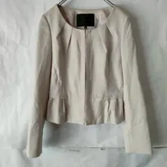 UNTITLED ノーカラージャケット クリーム色　XSサイズ相当のサムネイル