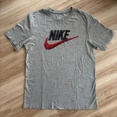 Nike グレー Tシャツ Mサイズ