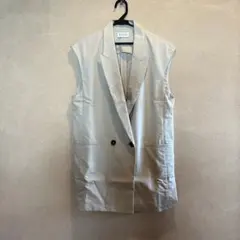 PLST ベージュ ダブルボタン ノースリーブベスト