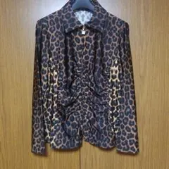 伊太利屋 ヒョウ柄長袖シャツ Gロゴジッパー付き