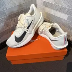 Item thumbnail for item 8479d25a-78e4-4d49-a919-583028055ba5