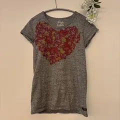 Fith フィフス 半袖Tシャツ ハート柄のサムネイル