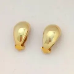 Pierre Cardin イヤリング ゴールドトーン　ヴィンテージ　美品のサムネイル
