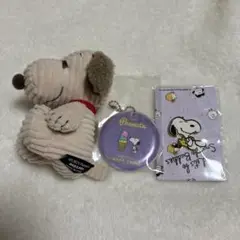 スヌーピー　コーデュロイ　ぬいぐるみ　キーホルダー　ピンバッジ　チャーム
